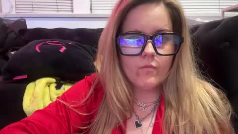 Snapshot of samanthafever chatting on 05-18-26, 07:58 samanthafever online show from 05-18-26, 07:58