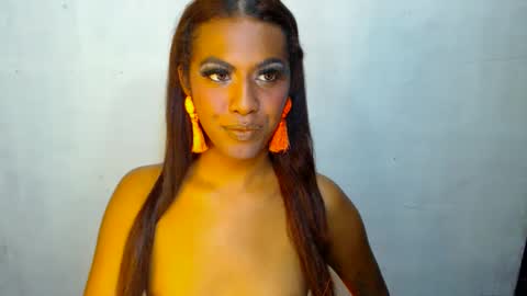 Snapshot of samanthag_17 chatting on 10-09-25, 06:50 Samantha online show from 10-09-25, 06:50