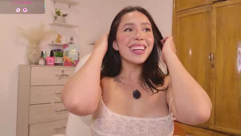 paulina rios online show from 10-22-25, 04:40