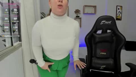 Samantha samy online show from 01-11-25, 06:01