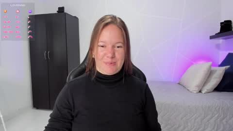 Snapshot of samanthaleon chatting on 10-26-25, 04:24 Samantha samy online show from 10-26-25, 04:24