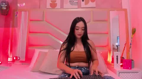 Snapshot of samanthapardo chatting on 02-26-26, 01:43 SAMANTHA online show from 02-26-26, 01:43