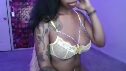 Snapshot of samanthaporsha chatting on 03-06-25, 12:54 samanthaporsha online show from 03-06-25, 12:54
