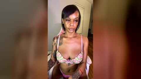 Snapshot of samanthaporsha chatting on 06-09-26, 12:17 samanthaporsha online show from 06-09-26, 12:17