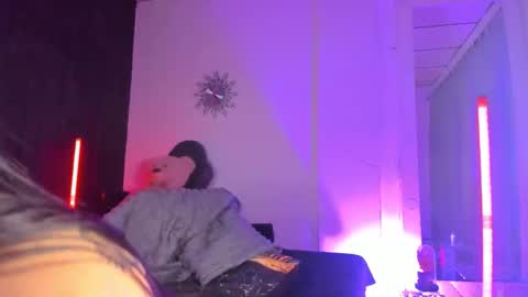 Sam online show from 01-05-26, 10:24