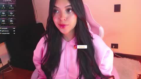 Snapshot of samara_lam chatting on 12-09-24, 05:18 Sammy  online show from 12-09-24, 05:18