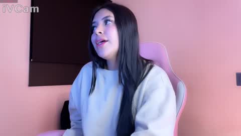 Snapshot of samara_lam chatting on 02-27-25, 07:12 Sammy  online show from 02-27-25, 07:12