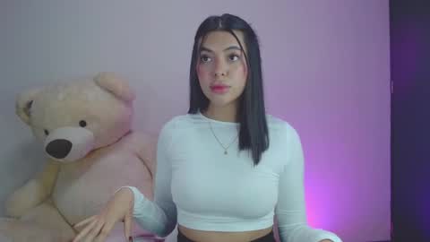 Snapshot of samara_lam chatting on 01-15-26, 02:16 Sammy online show from 01-15-26, 02:16