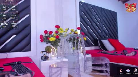 Snapshot of samaraa_lee chatting on 12-18-25, 12:22 Samara online show from 12-18-25, 12:22