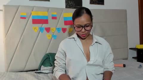 samaraa_smith1 online show from 07-16-26, 12:11