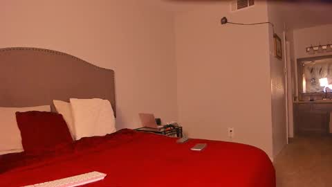 Yaya online show from 03-05-26, 10:11