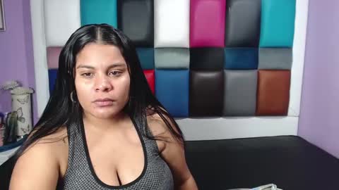 Snapshot of samevanshot chatting on 01-12-25, 02:45 samevanshot online show from 01-12-25, 02:45