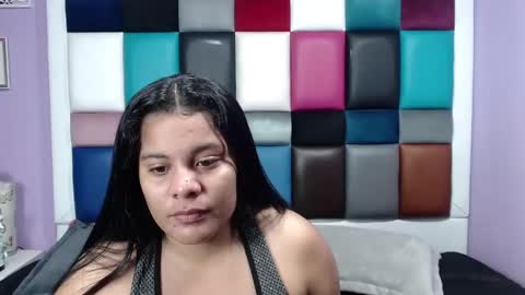 Snapshot of samevanshot chatting on 01-23-25, 03:05 samevanshot online show from 01-23-25, 03:05