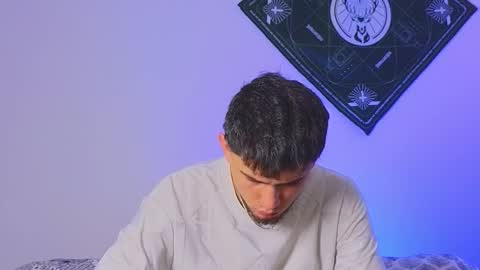 Snapshot of samevansx chatting on 10-23-25, 10:19 samevansx online show from 10-23-25, 10:19