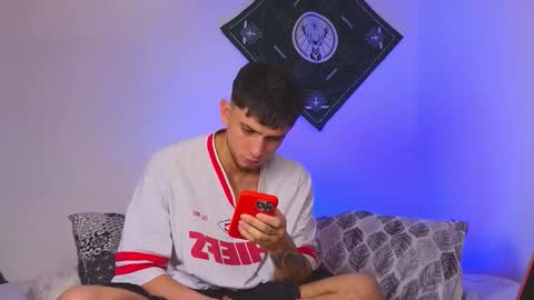 Snapshot of samevansx chatting on 11-16-25, 06:02 samevansx online show from 11-16-25, 06:02