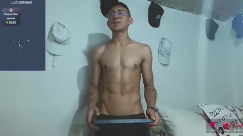 Snapshot of samfox_ chatting on 03-02-26, 11:28 SAM online show from 03-02-26, 11:28