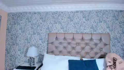 Samfrrost online show from 06-19-26, 12:31