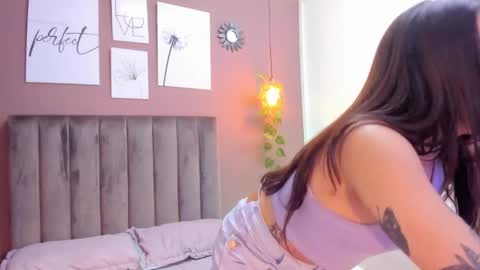 Snapshot of samii_live chatting on 02-11-25, 02:25 Samii online show from 02-11-25, 02:25