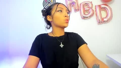 Snapshot of samikiulers chatting on 12-13-24, 10:55 Sami online show from 12-13-24, 10:55