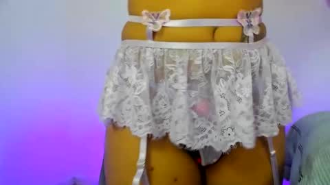 Snapshot of samikiulers chatting on 12-15-24, 02:41 Sami online show from 12-15-24, 02:41