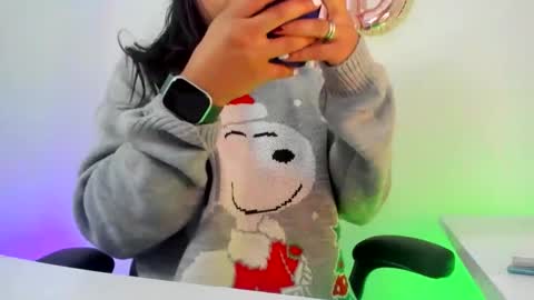 Snapshot of samikiulers chatting on 12-26-24, 10:20 Sami online show from 12-26-24, 10:20