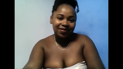 Snapshot of samirah_69 chatting on 05-06-26, 08:30 samirah_69 online show from 05-06-26, 08:30