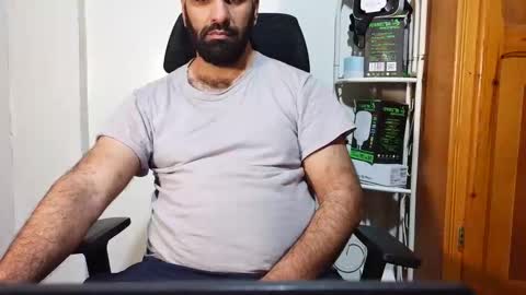 Snapshot of samirfuker84 chatting on 05-18-26, 04:07 samirfuker84 online show from 05-18-26, 04:07