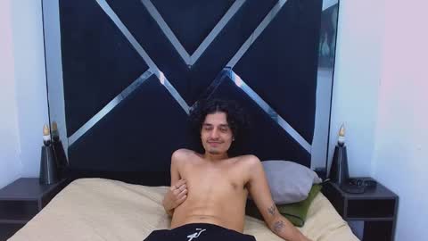 Snapshot of samisaturno chatting on 02-25-26, 10:52 samisaturno online show from 02-25-26, 10:52