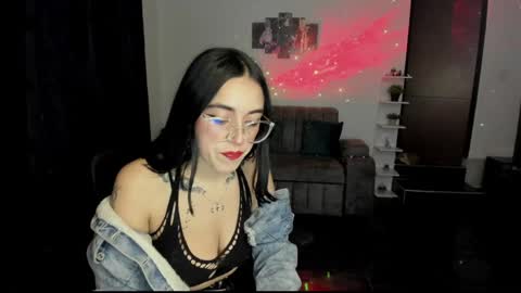 SARA online show from 02-26-25, 01:32