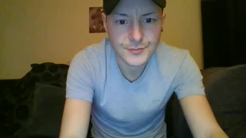 sexy lad looking for fun online show from 03-05-25, 08:10