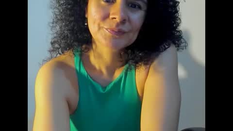 Snapshot of samm_hoti chatting on 03-01-25, 10:10 sam online show from 03-01-25, 10:10