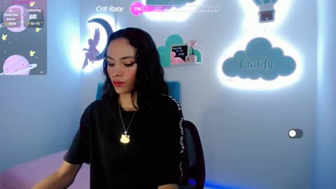 Snapshot of sammanta_18 chatting on 12-29-24, 03:00 Samantha online show from 12-29-24, 03:00