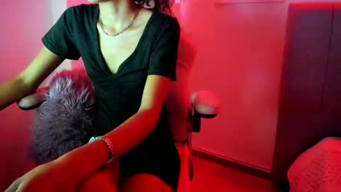 Snapshot of sammanta_18 chatting on 11-30-25, 03:49 Samantha online show from 11-30-25, 03:49