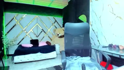 Luisa online show from 09-27-25, 11:59