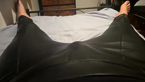 Snapshot of sammy_34x chatting on 01-23-25, 05:24 You can call me Sammy online show from 01-23-25, 05:24