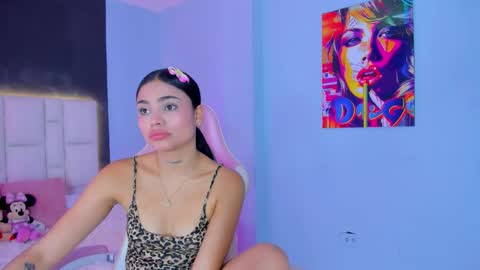 Snapshot of sammy__rose chatting on 10-17-25, 07:38 Sammy Rose online show from 10-17-25, 07:38