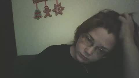 Snapshot of sammy_lyn chatting on 12-18-25, 02:50 Sam online show from 12-18-25, 02:50