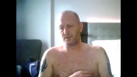 sammyb1821 online show from 04-13-26, 03:28