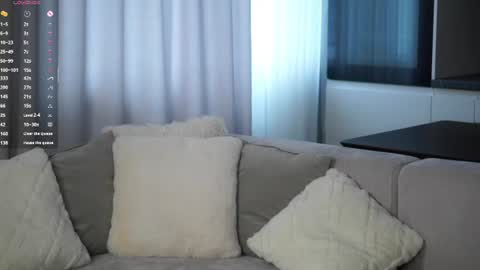 Vivienne online show from 06-11-26, 02:53