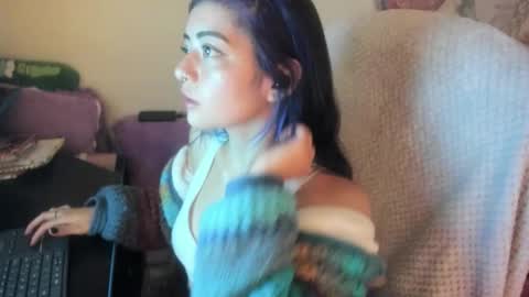   online show from 12-03-25, 05:48