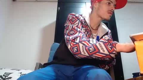 sammy model independiente online show from 09-09-25, 01:38