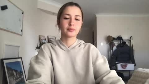 Sammy online show from 07-23-26, 01:08