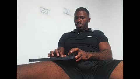 Snapshot of samsondauda chatting on 02-14-25, 01:02 samson dauda online show from 02-14-25, 01:02