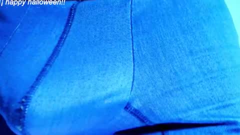 Snapshot of samsondauda chatting on 10-28-25, 04:05 samson dauda online show from 10-28-25, 04:05