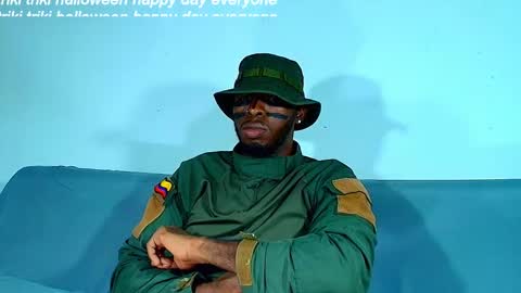 Snapshot of samsondauda chatting on 10-31-25, 11:44 samson dauda online show from 10-31-25, 11:44