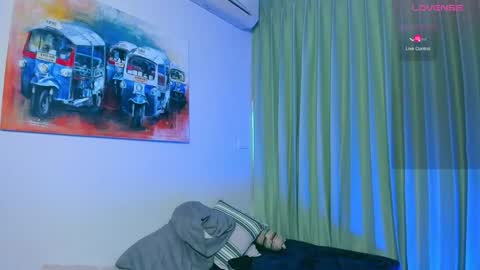 Snapshot of samuel_andrew chatting on 01-10-25, 02:25 Samuel online show from 01-10-25, 02:25