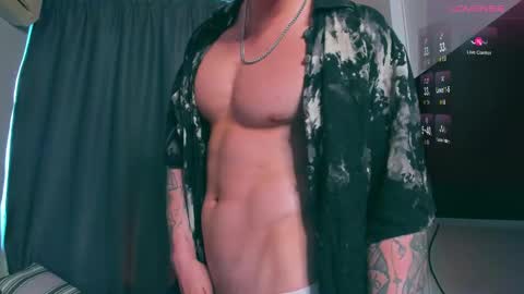 Snapshot of samuel_andrew chatting on 02-11-25, 01:52 Samuel online show from 02-11-25, 01:52