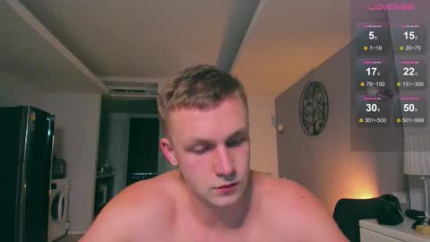 Snapshot of samuel_andrew chatting on 09-20-25, 07:31 Samuel online show from 09-20-25, 07:31