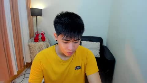 Snapshot of samuelangelo chatting on 12-15-24, 03:02 Sam online show from 12-15-24, 03:02