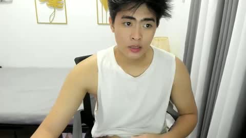 Snapshot of samuelangelo chatting on 03-11-25, 04:21 Sam online show from 03-11-25, 04:21